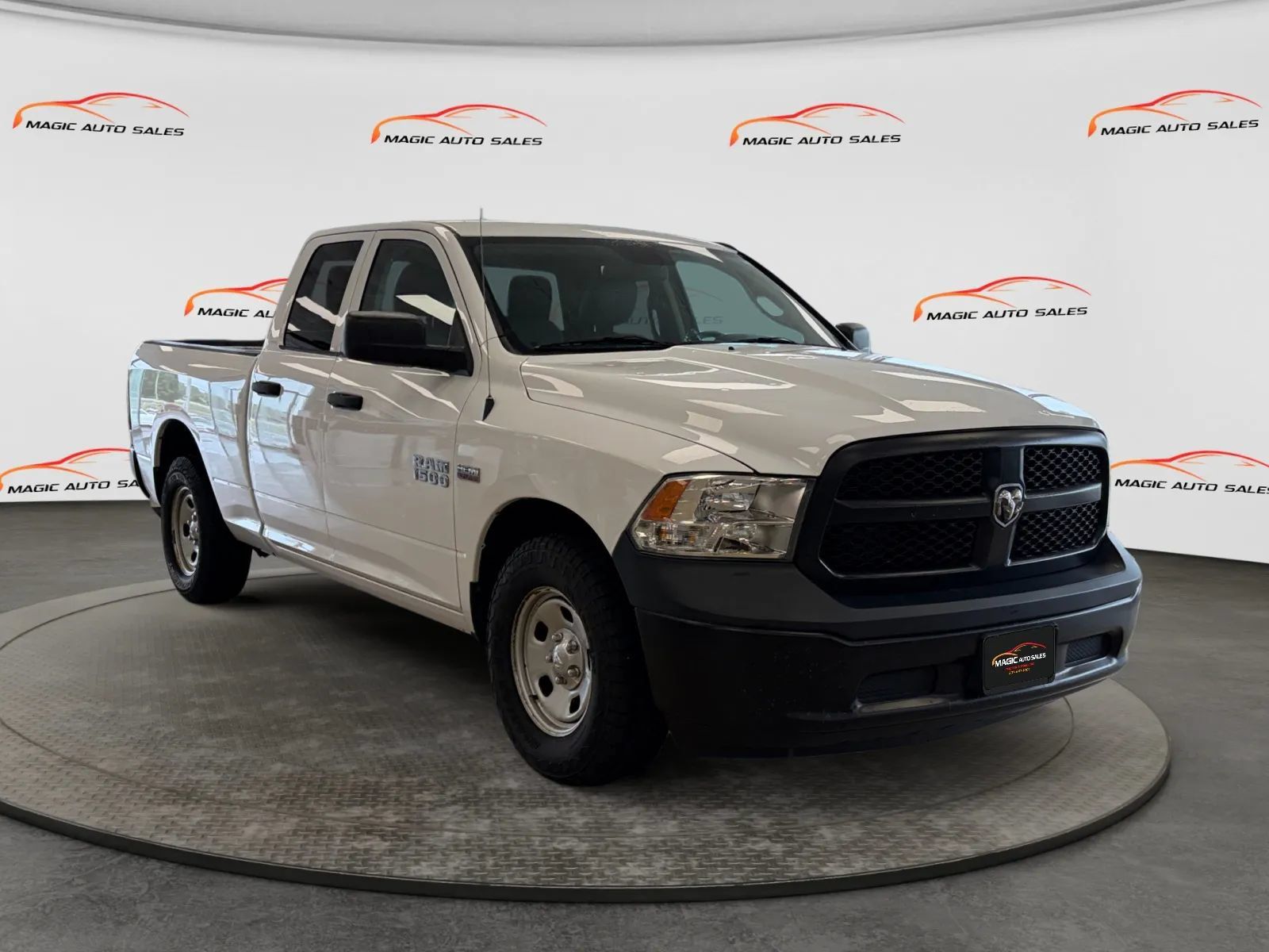 Used 2016 RAM 1500 Tradesman RWD image 5