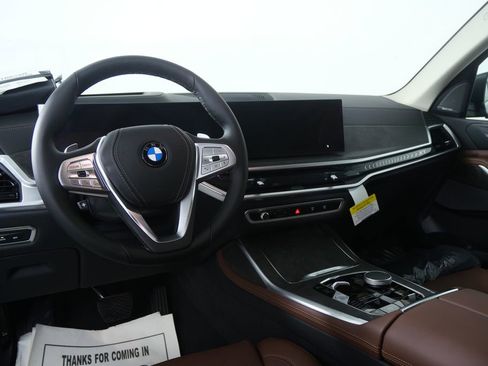 New 2026 BMW X7 xDrive40i AWD/4WD image 19