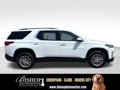 Used 2023 Chevrolet Traverse LT w/ LPO, Floor Liner Package AWD/4WD image 17
