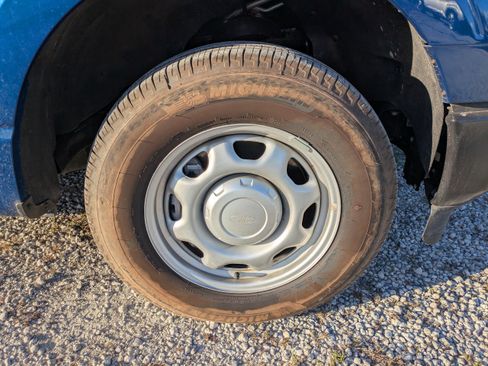 Certified 2024 Ford F150 XL RWD image 11