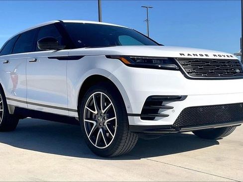 New 2026 Land Rover Range Rover Velar Dynamic SE image 2