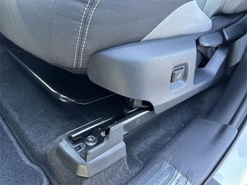 New 2025 Toyota Tacoma TRD Off-Road image 20