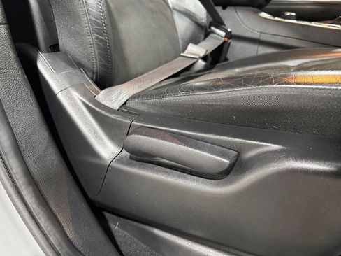 Used 2021 Jeep Grand Cherokee Altitude image 14