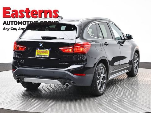 Used 2022 BMW X1 xDrive28i w/ Convenience Package AWD/4WD image 5