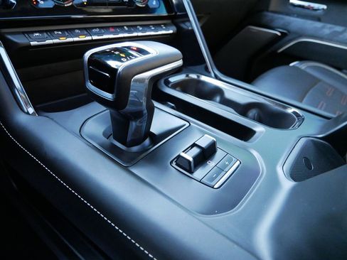 Used 2024 GMC Sierra 1500 AT4X image 21