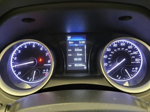 Used 2022 Toyota Camry LE FWD image 23