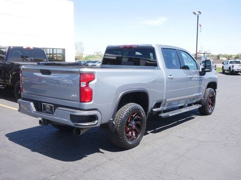 Used 2024 Chevrolet Silverado 3500 High Country w/ High Country Premium Package AWD/4WD image 7