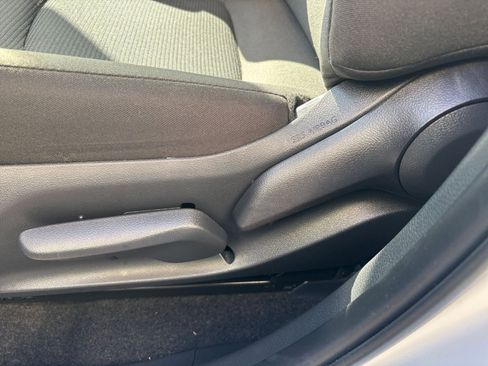 Used 2025 Toyota RAV4 LE image 23