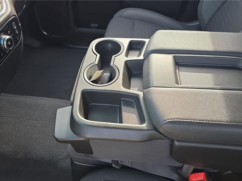 Used 2024 GMC Sierra 1500 Elevation w/ LPO, Elevation Black Package image 16