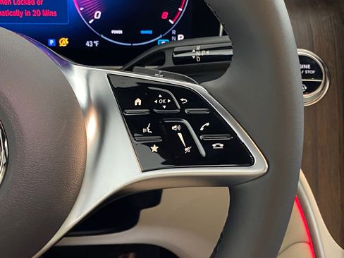 New 2026 Mercedes-Benz GLC 300 4MATIC image 28