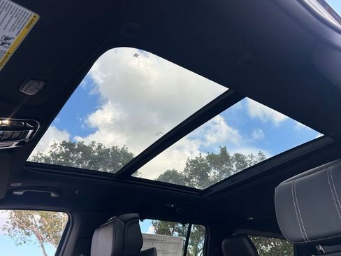 New 2026 Jeep Grand Wagoneer Summit w/ Rear Seat Video Group I image 18