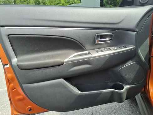 Used 2020 Mitsubishi Outlander Sport SE FWD image 10