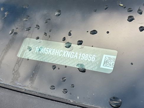 Certified 2022 Ford Explorer Platinum w/ Equipment Group 601A image 12