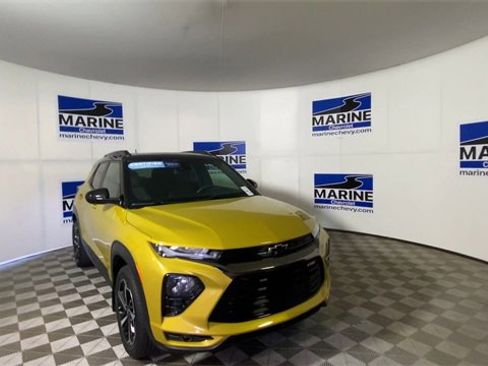 Certified 2023 Chevrolet TrailBlazer RS w/ Sun and Liftgate Package image 4