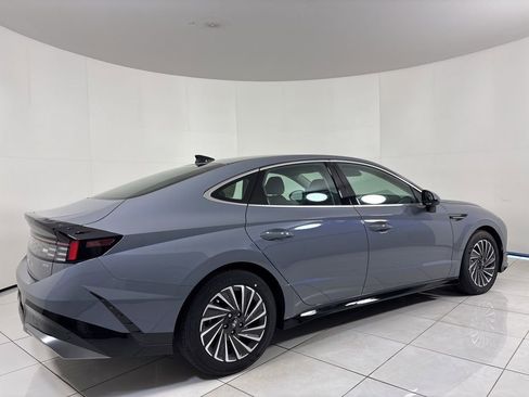 New 2025 Hyundai Sonata SEL image 5