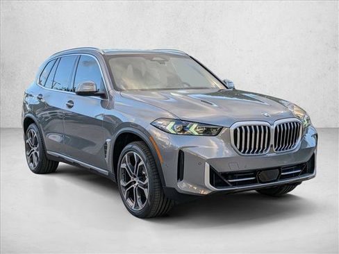 New 2026 BMW X5 sDrive40i w/ Premium Package image 7