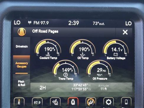 Used 2022 Jeep Gladiator Overland AWD/4WD image 37