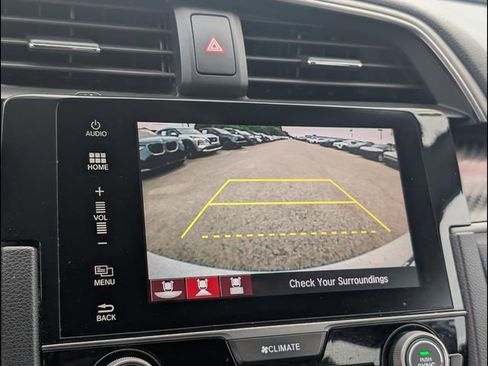 Used 2018 Honda Civic Sport Touring image 11