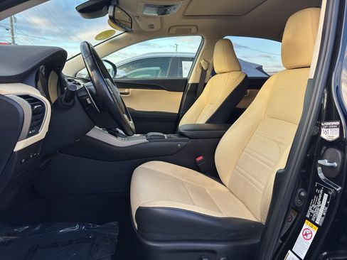 Used 2019 Lexus NX 300 FWD image 18