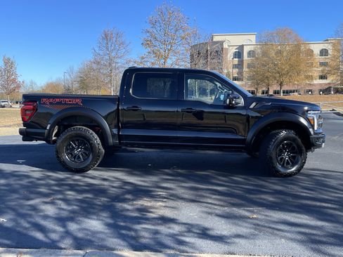 Used 2025 Ford F150 Raptor image 10