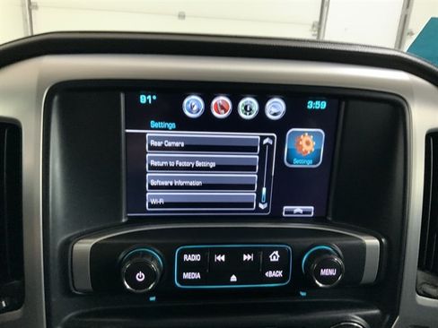 Used 2018 GMC Sierra 1500 SLT AWD/4WD image 37