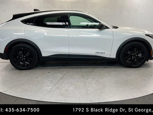 Used 2024 Ford Mustang Mach-E Select w/ Comfort Package Lite image 6