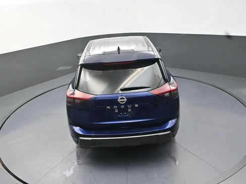Used 2025 Nissan Rogue SV FWD image 27