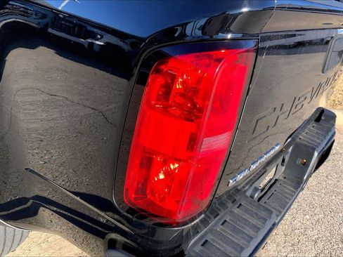 Used 2022 Chevrolet Colorado LT w/ Fleet Safety Package image 26
