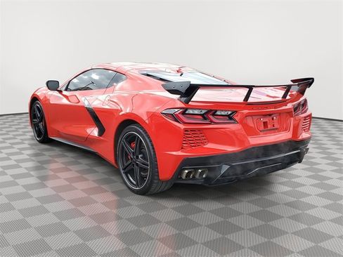 Used 2024 Chevrolet Corvette Stingray Preferred Cpe w/ Z51 Performance Package image 4