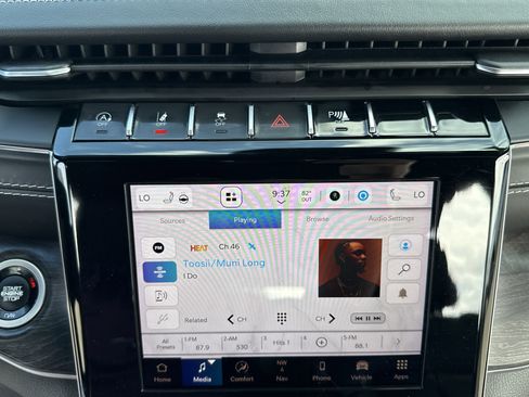 Used 2022 Jeep Grand Cherokee Overland image 22