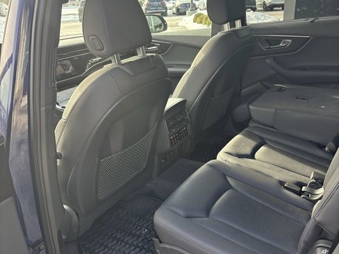 Used 2023 Audi Q7 3.0T Prestige image 12