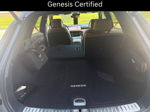 Certified 2026 Genesis GV70 2.5T Advanced AWD/4WD image 16