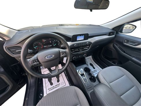 Used 2021 Ford Escape S image 32
