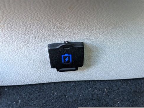 Used 2024 Toyota Camry LE image 13