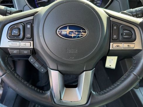 Used 2017 Subaru Outback 2.5i Premium image 19