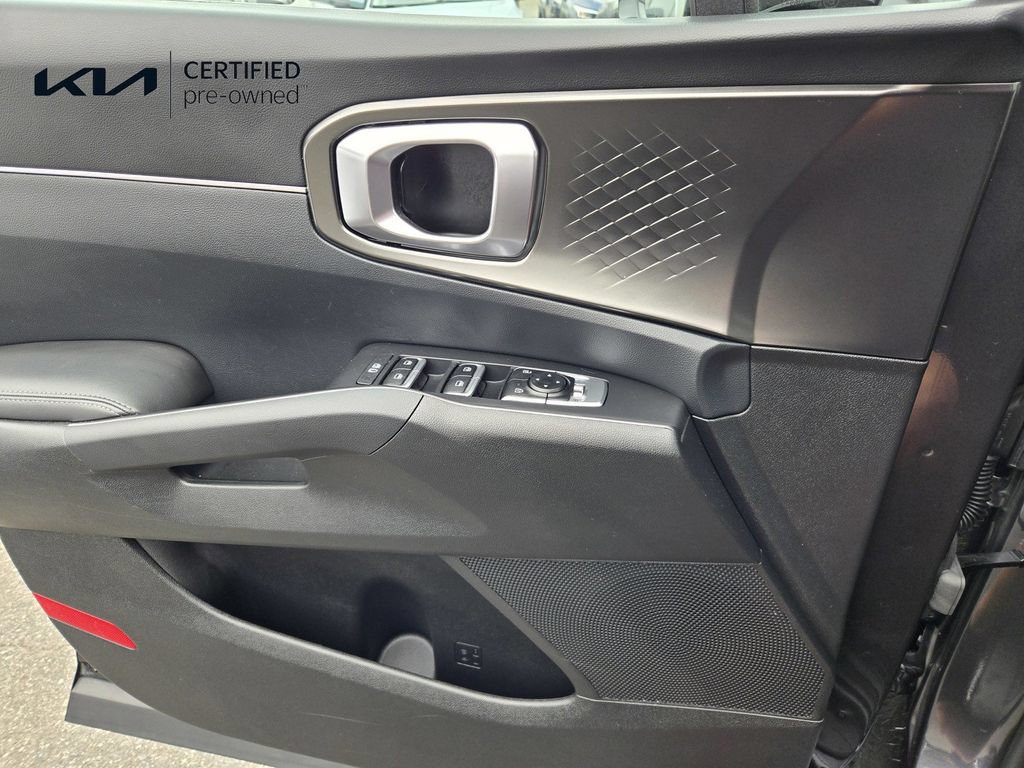 Certified 2023 Kia Sorento EX FWD image 26
