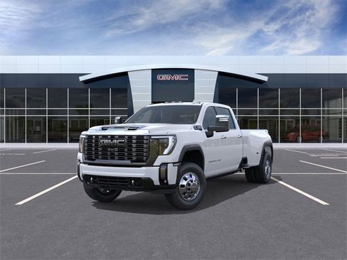 New 2026 GMC Sierra 3500 Denali Ultimate image 8