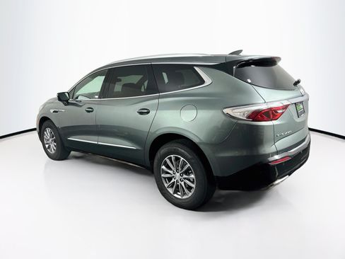 Used 2022 Buick Enclave Essence FWD image 5