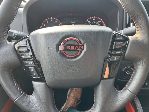 Used 2026 Nissan Frontier PRO-4X AWD/4WD image 29