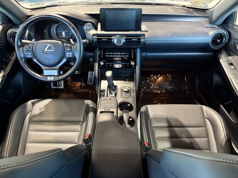 Certified 2023 Lexus IS 500 image 26