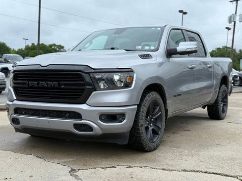 Used 2020 RAM 1500 Big Horn AWD/4WD image 2