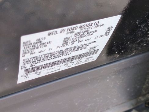 Used 2016 Ford Explorer Limited image 35