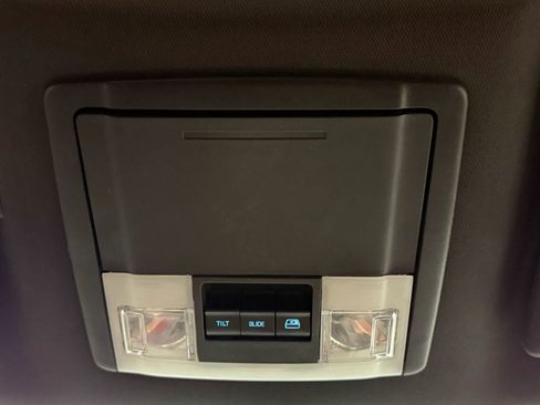 Used 2010 Ford F150 Raptor image 36