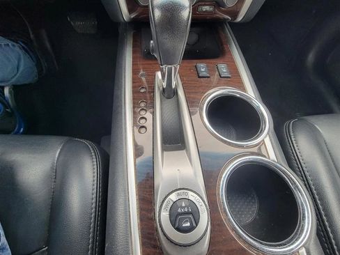 Used 2016 Nissan Pathfinder SL w/ SL Premium Package image 15