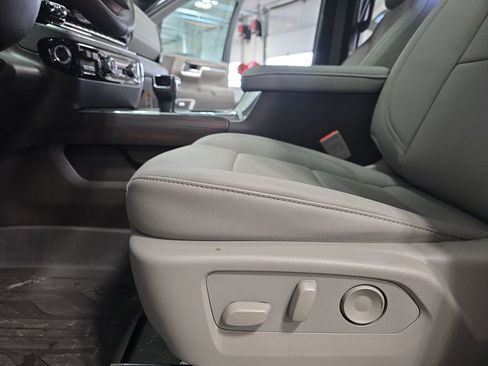 New 2026 GMC Sierra 1500 SLT w/ SLT Premium Plus Package image 28