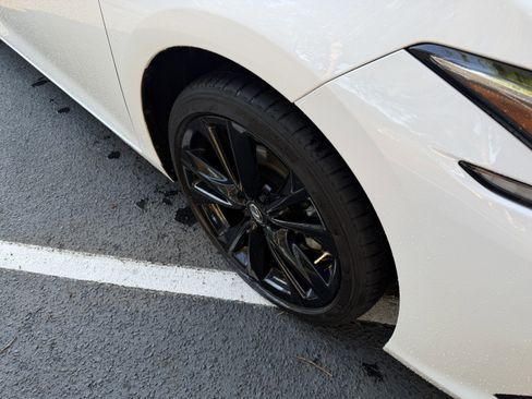 Certified 2023 Lexus ES 350 F Sport w/ Accessory Package (Z2) FWD image 11