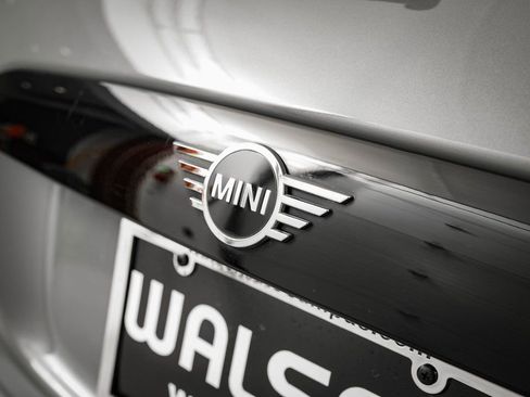 Used 2023 MINI Cooper SE image 17