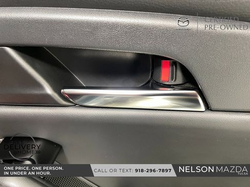 Certified 2025 MAZDA CX-30 AWD 2.5 S w/ Preferred Package image 42