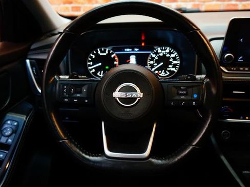 Certified 2023 Nissan Rogue SV w/ SV Premium B Package AWD/4WD image 11