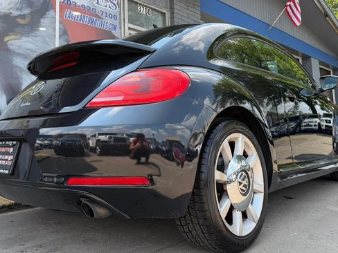 Used 2013 Volkswagen Beetle Turbo FWD image 3